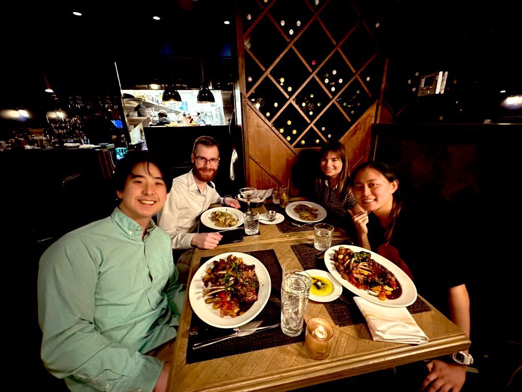 Simon Schwörer (@schwoerersimon) on Twitter photo It’s a wrap on the first 6 months of the new lab! We celebrated our recent <a href="/CR_AACR/">Cancer Research</a> paper, <a href="/CancerRF/">Cancer Research Foundation</a> award, and the start of the lab’s first <a href="/UChicagoCCB/">UChicago Committee on Cancer Biology</a> rotation student <a href="/storldes/">Marta Storl-Desmond</a> - good times! It’s a wrap on the first 6 months of the new lab! We celebrated our recent <a href="/CR_AACR/">Cancer Research</a> paper, <a href="/CancerRF/">Cancer Research Foundation</a> award, and the start of the lab’s first <a href="/UChicagoCCB/">UChicago Committee on Cancer Biology</a> rotation student <a href="/storldes/">Marta Storl-Desmond</a> - good times!