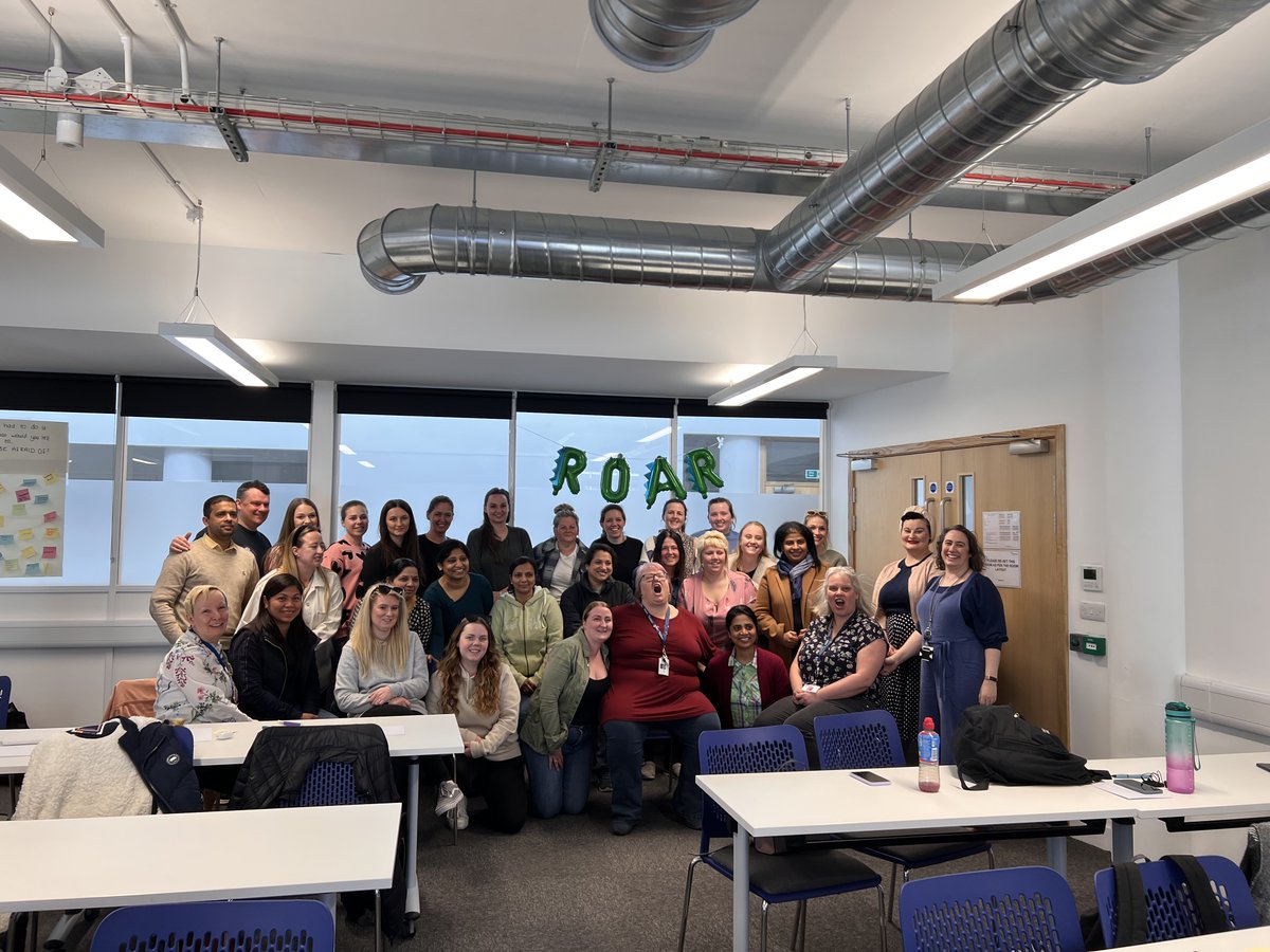 UoGNursingAssociates tweet media