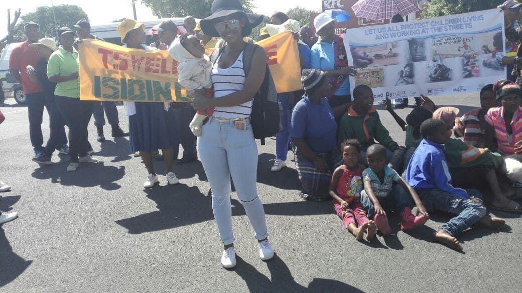 RTlaletse's tweet image. “We can’t help everyone, but everyone can help someone.”
#tbt #helpingthelessprivileged #foundationwork