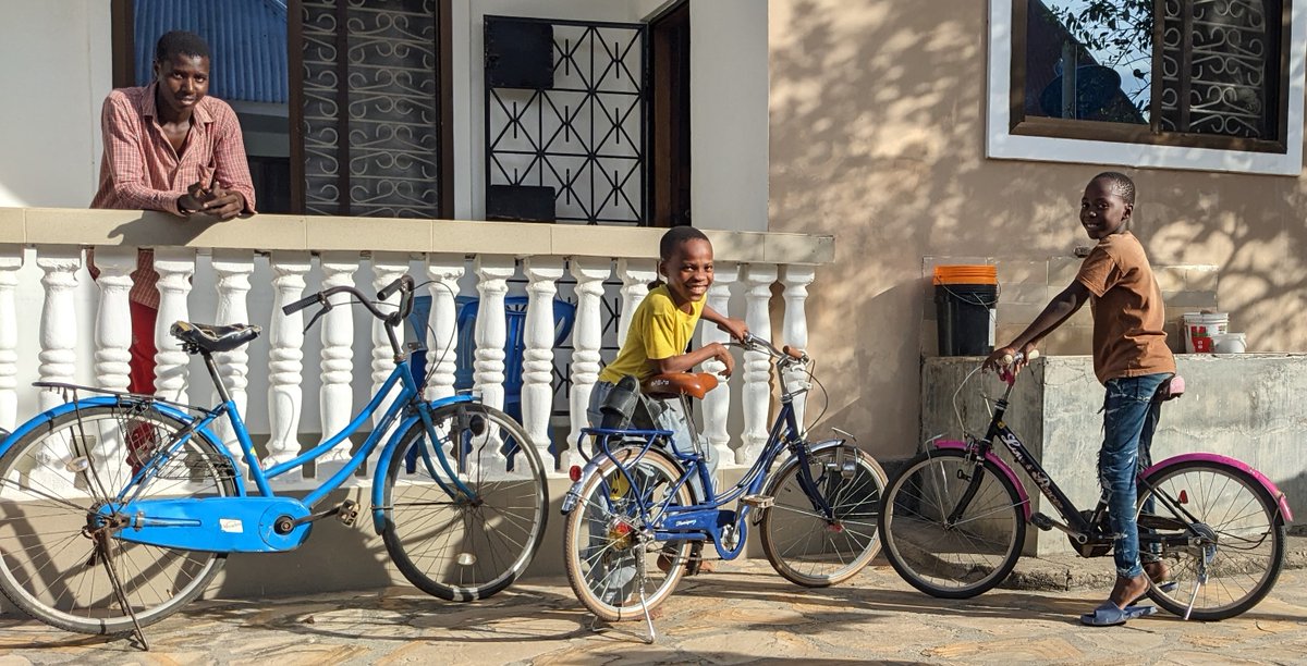 DontjeJames's tweet photo. #30DaysofBiking  Day 12.  Kids bike in Tanga, too. https://t.co/DHd1iPhTT5