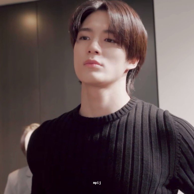 230413 밀라노 페라가모 비하인드 #제노