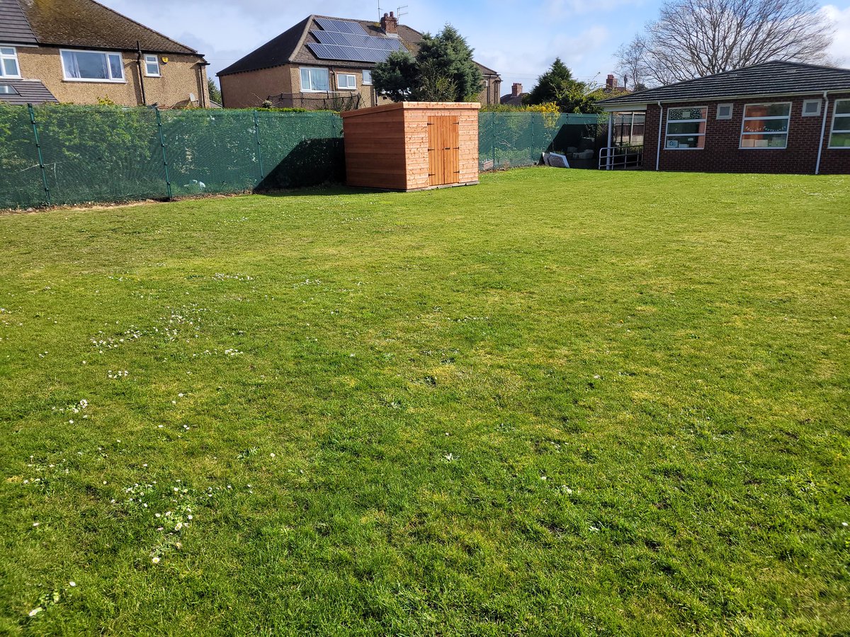HBJSCH63's tweet photo. Outdoor storage has now been installed for learning and play resources. Big thanks to Billy Hill Interiors, Bebington for donating all these cardboard tubes ready for creative play. #HBJSOUTDOORLEARNING #HBJSOPALPLAY @OPAL_CIC https://t.co/GNGaOM8W7x