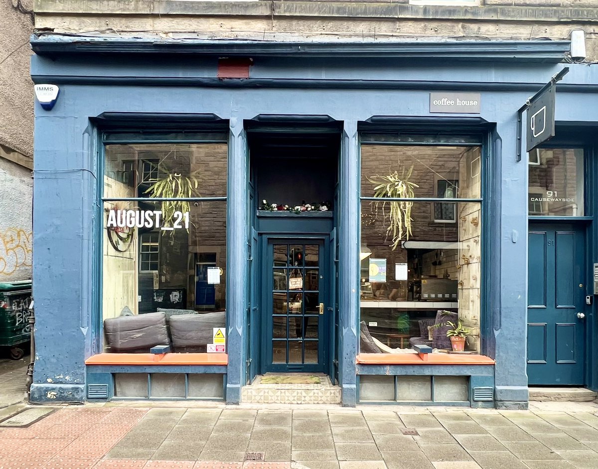 NYcheesy's tweet photo. #SupportYourLocalCoffeeShop
Strawberry Danish &amp; Latte at #August_21 
Causewayside 
#Edinburgh 

Superb range of pastries &amp; paninis with great relaxing music. 🥐☕️🎼 https://t.co/1Eoqi0nUE4