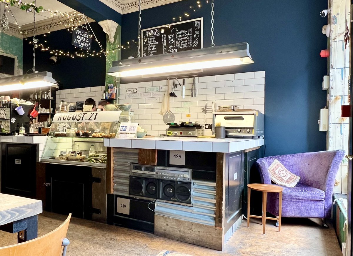 NYcheesy's tweet photo. #SupportYourLocalCoffeeShop
Strawberry Danish &amp; Latte at #August_21 
Causewayside 
#Edinburgh 

Superb range of pastries &amp; paninis with great relaxing music. 🥐☕️🎼 https://t.co/1Eoqi0nUE4