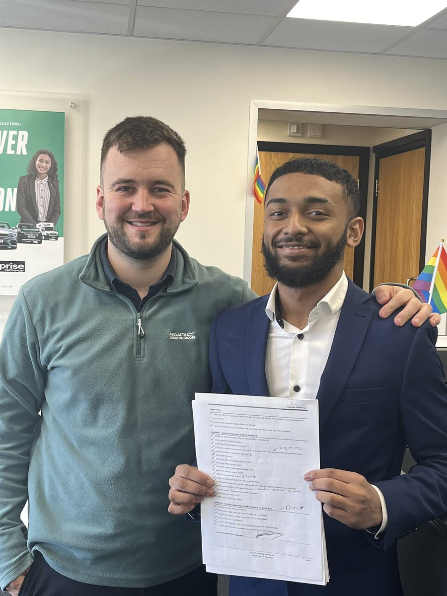 Asqualany getting his scavenger hunt signed off yesterday after only 2 afternoons in the business! Welcome to Area Z and U1H2 🤟