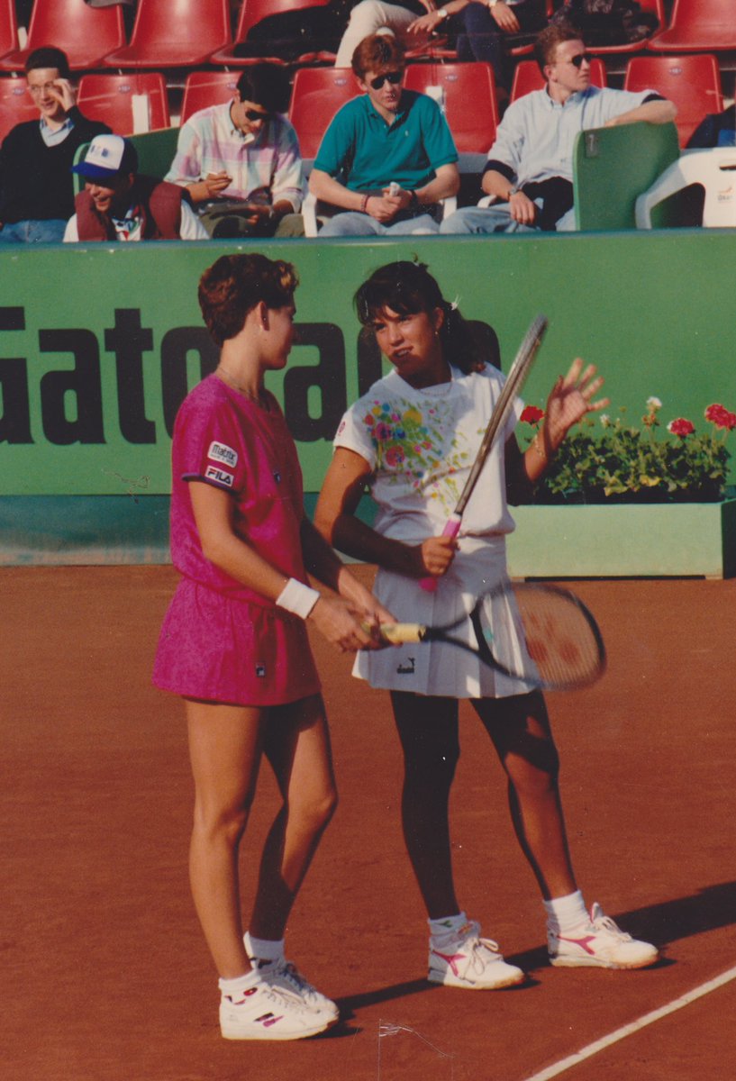 #didyouknow that @MonicaSeles10s won the doubles title at the @InteBNLdItalia for three years in a row - from 1990 to 1992 - with different partners? 
Helen Kelesi 1990
@JenCapriati 1991
Helena Sukova 1992
#tennistrivia
Image Credit - @tcote