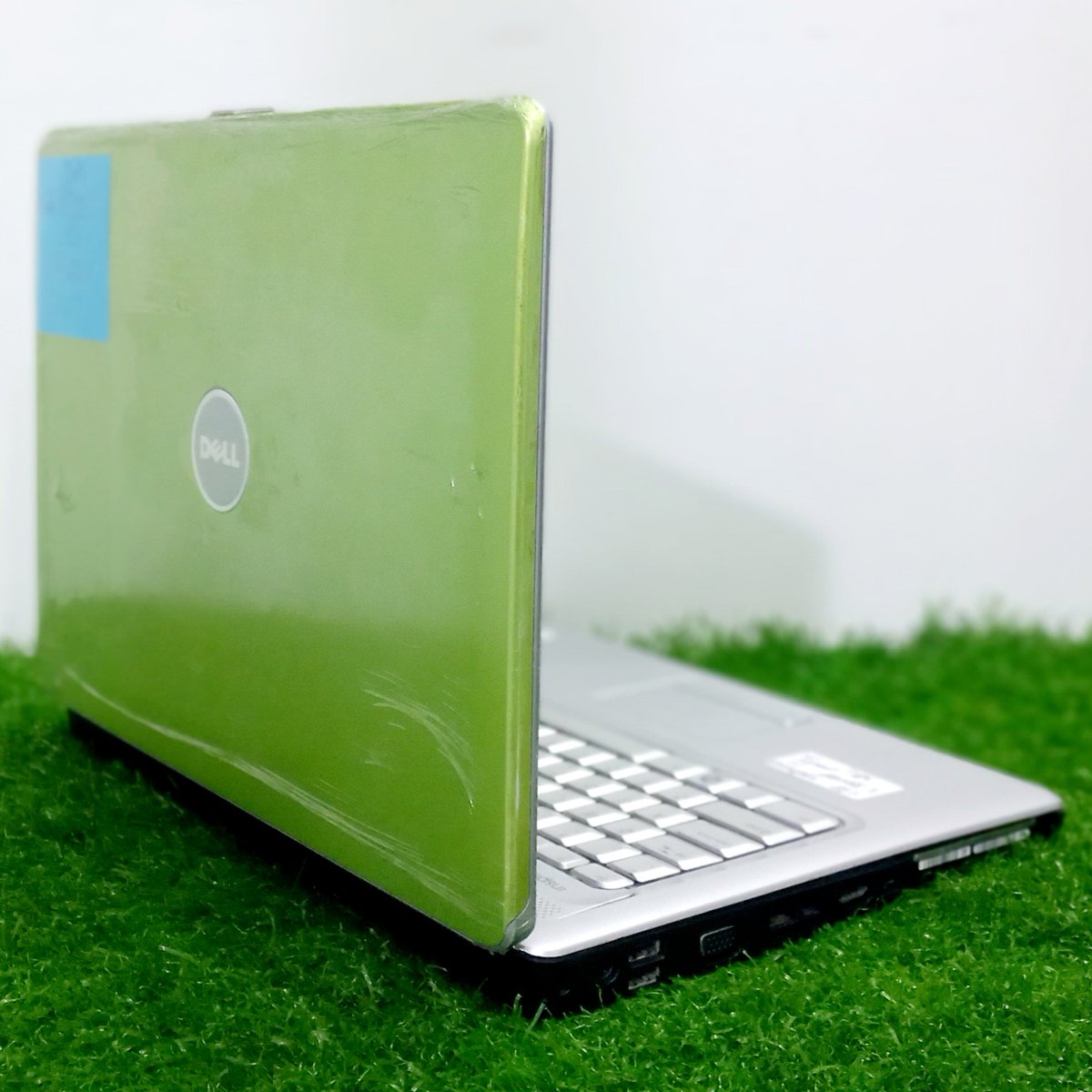 ITZONEELCTRONIC's tweet image. Dell Inspiron 1525 Laptop 
Intel Core 2 Duo 
15.4 Inches Screen (1280×800)
4GB Ram
320GB Storage 
Contact 0326 5974741 
.
#dell #itzoneelectronics #delllaptop #dellinspiron #inspironlaptop #tech #freelancing #onlineworking #onlineearning