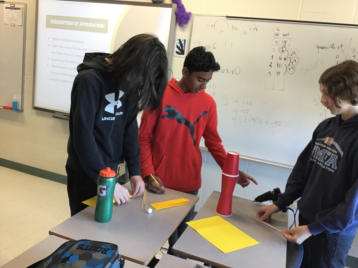 BethDoiron tweet media