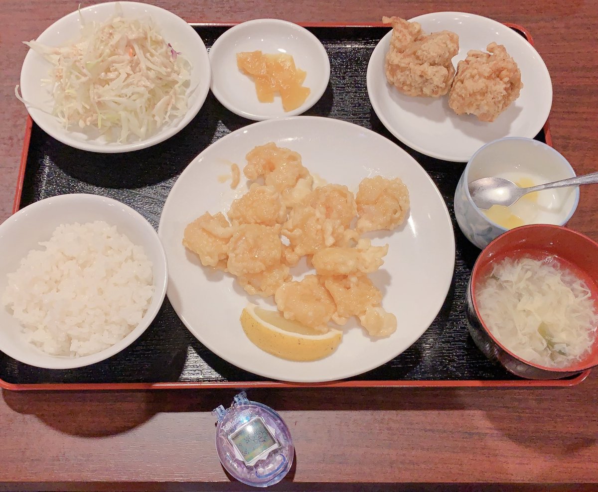 中華withたまごっち🦐

一昨日くらいの夜ご飯🌠