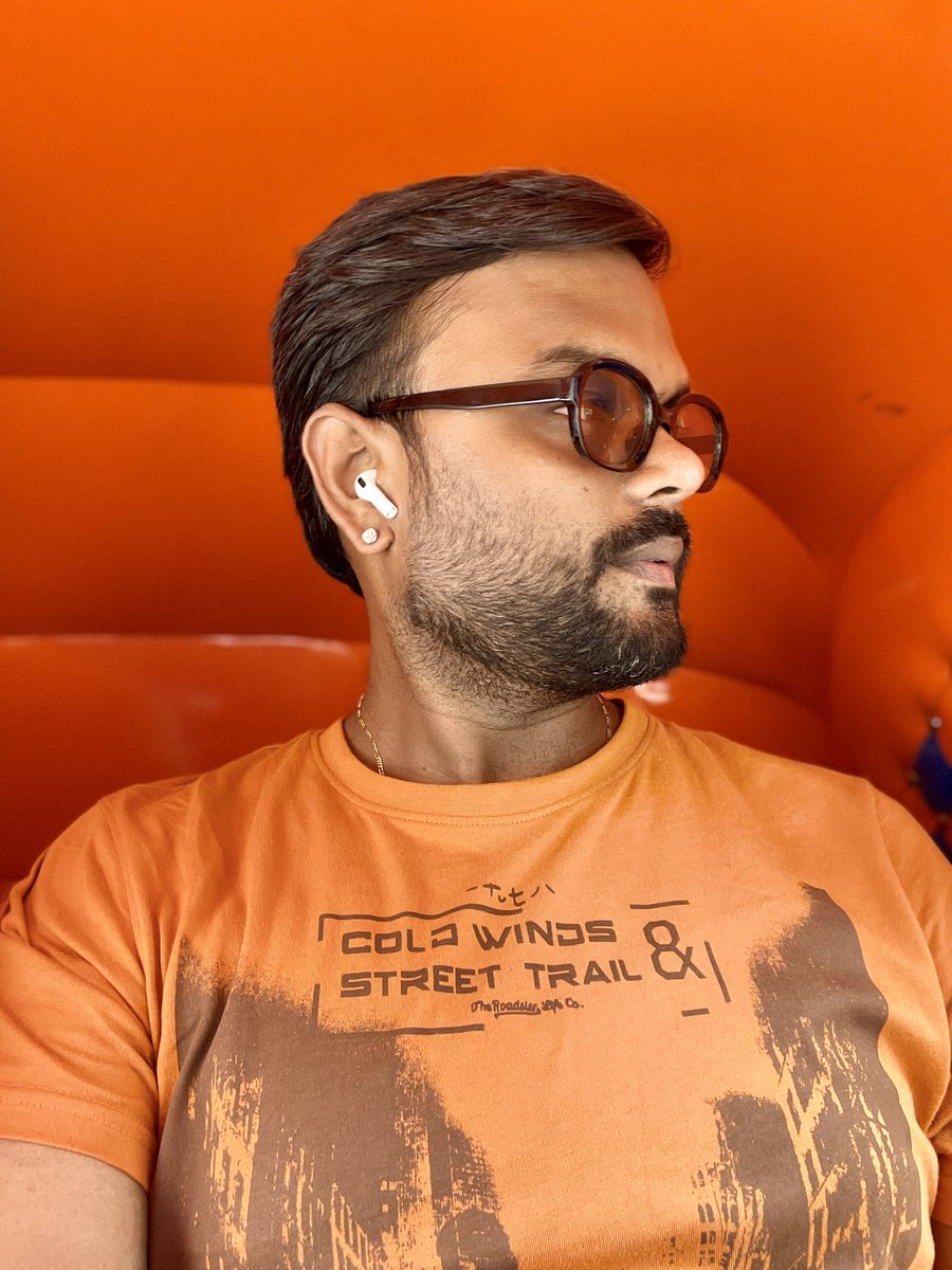 omkarr2106's tweet photo. Rise &amp; shine, coz its summertime…
#dj #discjockeylife #mumbaisummer https://t.co/do6Cm08lJE