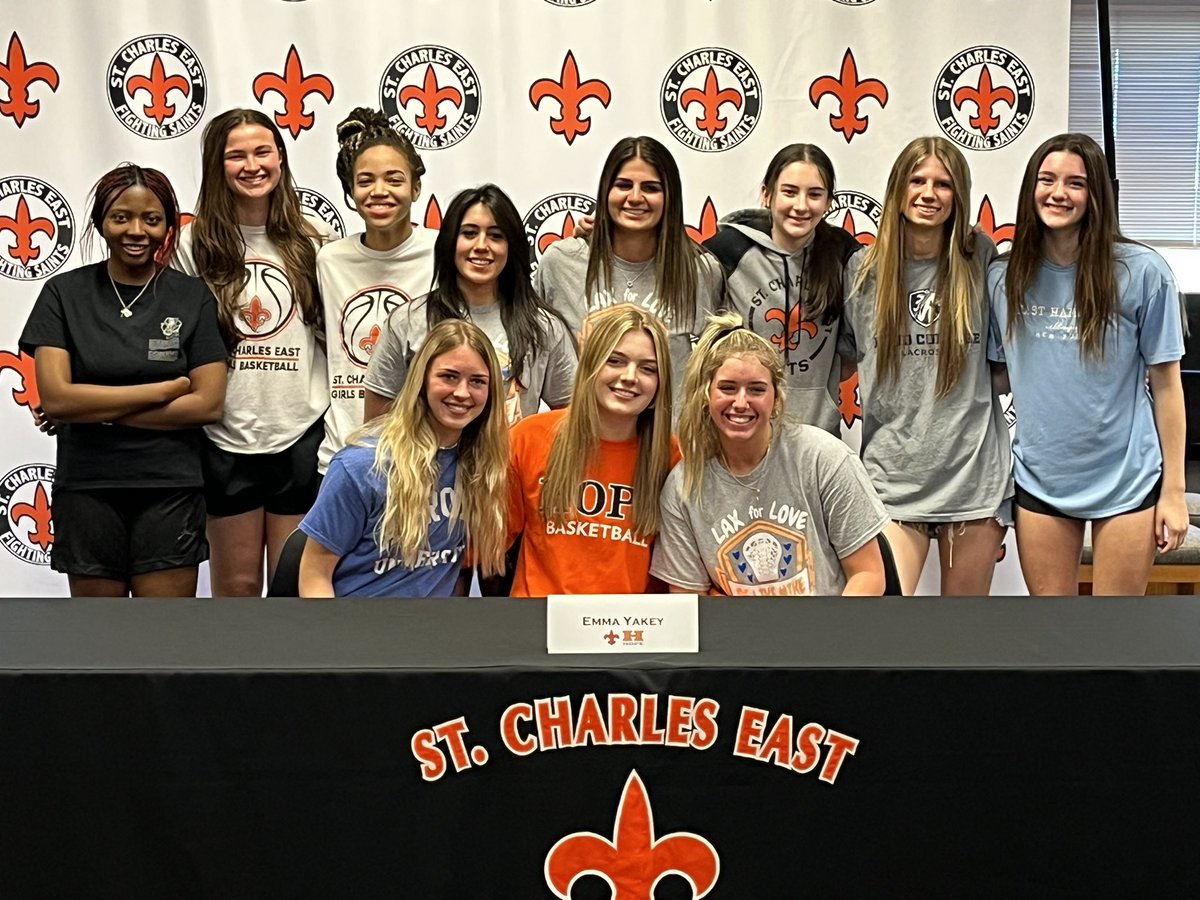 St. Charles East Girls Basketball tweet media