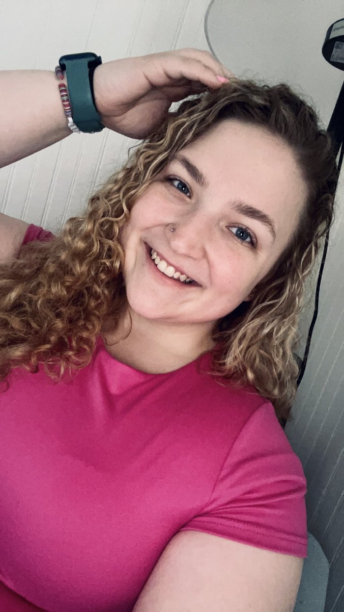 kaylee_splan's tweet photo. It’s about time to put out my typical I love myself tweet 🥰 https://t.co/SMYAB4uWsS
