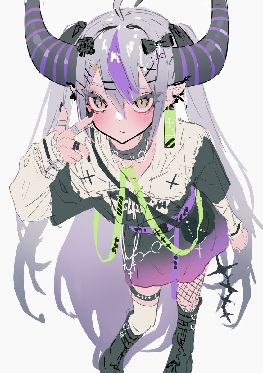 la+ darknesss 1girl solo horns pointy ears purple hair long hair fishnets  illustration images