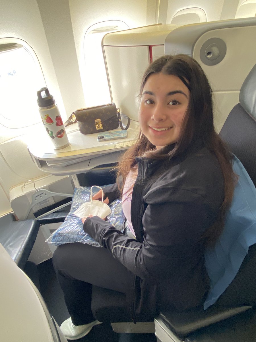 PKBurchick's tweet image. Back to reality soon 😭😭✈️🌎 
@rlburchick where to next?!