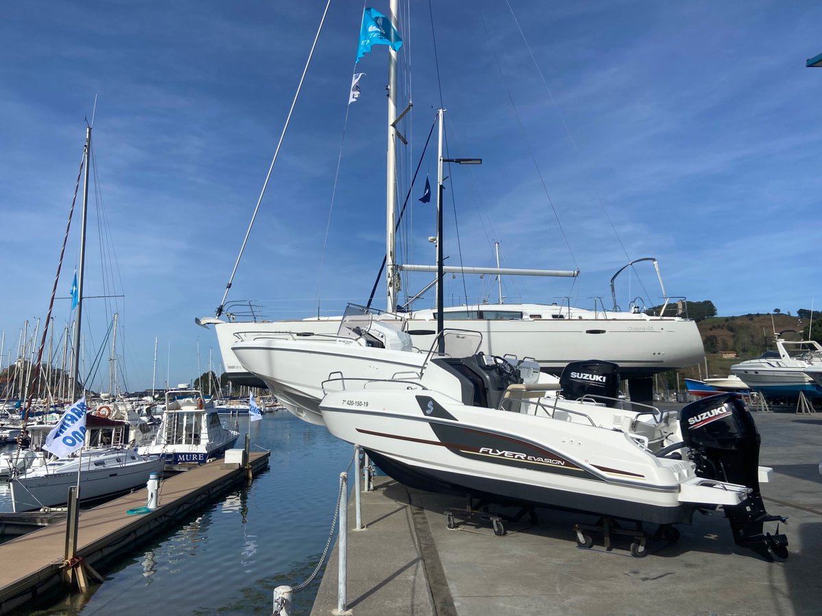 JORNADAS NAUTICAS EN ZUMAIA
BARCOS  A MOTOR Y A VELA, NUEVOS Y DE OCASION.