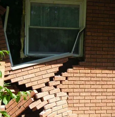 PFRfoundation's tweet photo. 💫 The more extreme foundation movement becomes, the more likely your home will develop roof leaks, twisted door frames, broken windows, cracks in walls and flooring, and major foundation damage. #FoundationRepair #FoundationDamage  https://t.co/1uhaHiNk4g https://t.co/Z6m0iOW49S