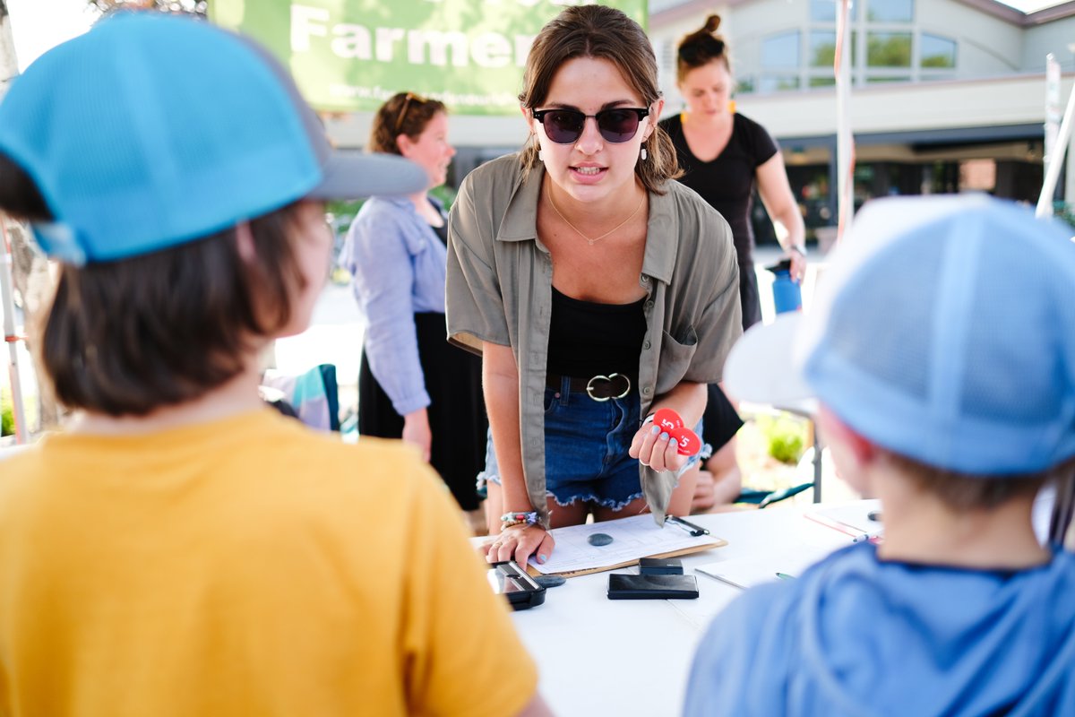 𝐀𝐓𝐓𝐄𝐍𝐓𝐈𝐎𝐍 𝐂𝐎𝐋𝐋𝐄𝐆𝐄 𝐒𝐓𝐔𝐃𝐄𝐍𝐓𝐒: Become a paid Youth Ambassador in the fight against childhood hunger by working with us at Treasure Coast Food Bank. This program runs from June 05 - Aug 11. Find out more and submit an application here: ow.ly/QL5L50NfktH