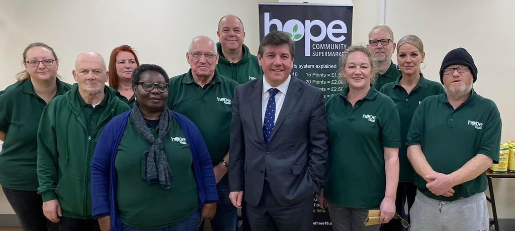 CommSuperBas's tweet image. ***********Announcement****
We are open as usual this Friday from 10-12 at #Laindon Community Centre for all residents of #Basildon Borough if you can bring something with address on and £3.50 for Annual Membership fee🙏🙏🙏