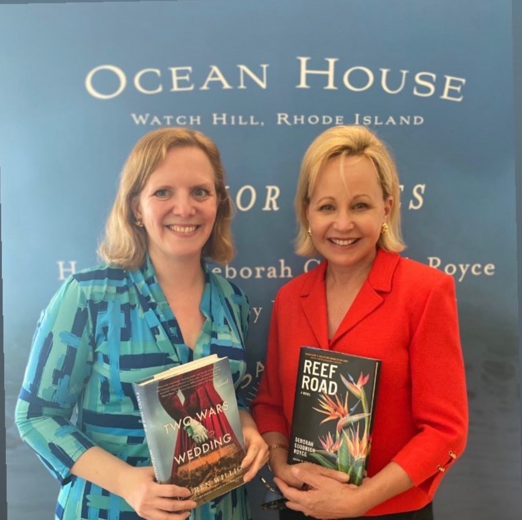 last night was a great kickoff to the 2023 @OceanHouseRI author series--@royce_deborah talking with @laurenwillig about lauren's wonderful new novel TWO WARS AND A WEDDING. the season of books-by-the-sea has begun! @bsb_savoy