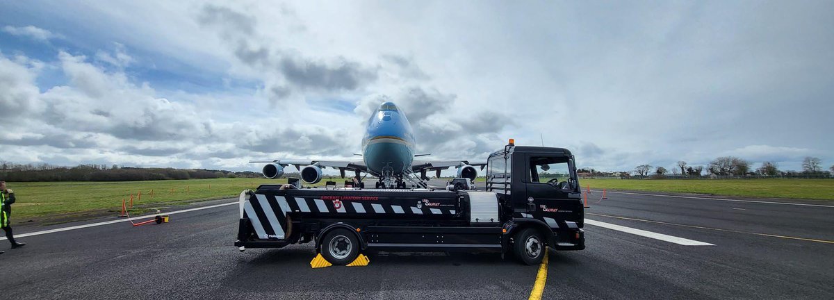 It is great to see Up and Away Aviation Services using our Mallaghan GSE for servicing the U.S President, Joe Biden on his visit to Belfast this week 🇺🇸👏
We hope he enjoys his remaining time in Ireland.

Well done to all involved!

#Mallaghan #innovationforaviation