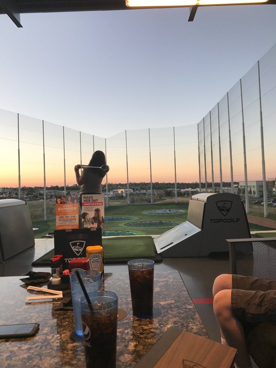 AmericanMommie tweet media