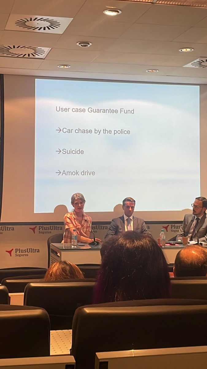 OFESAUTO's tweet photo. Ayer, en el #OFESAUTOSEMINAR, Sandra Schwarz abordó la problemática en la obtención de indemnización de las víctimas en situaciones en las que un vehículo ha sido utilizado para cometer un acto terrorista o voluntario en el que ha habido víctimas. https://t.co/qBY7bU6U9c