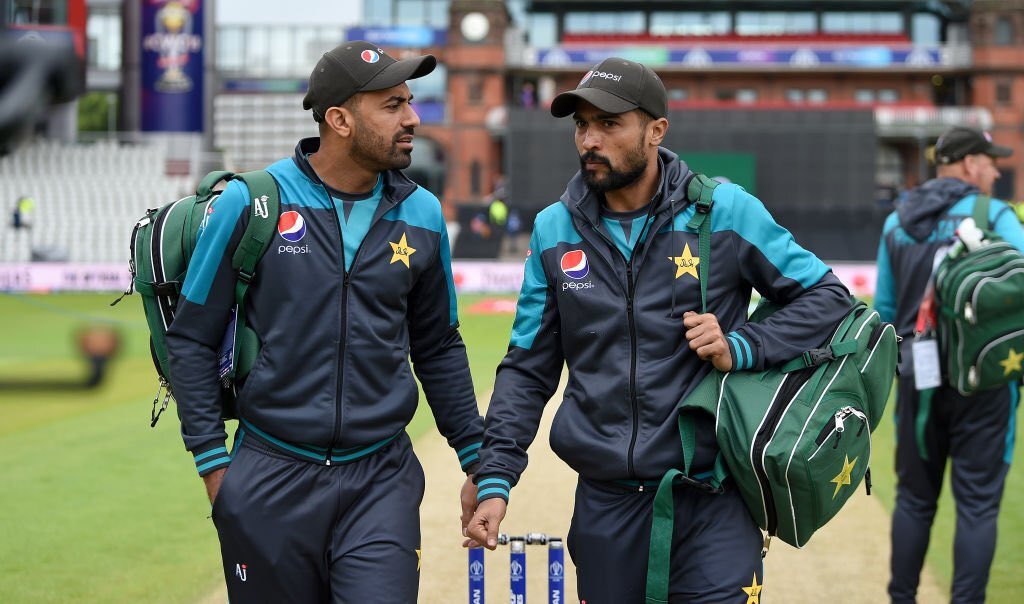 WahabViki's tweet photo. Many happy returns of the day @iamamirofficial 🎂 Sending prayers and best wishes all the way 🤲🏼 https://t.co/XSDRjQ3ycq