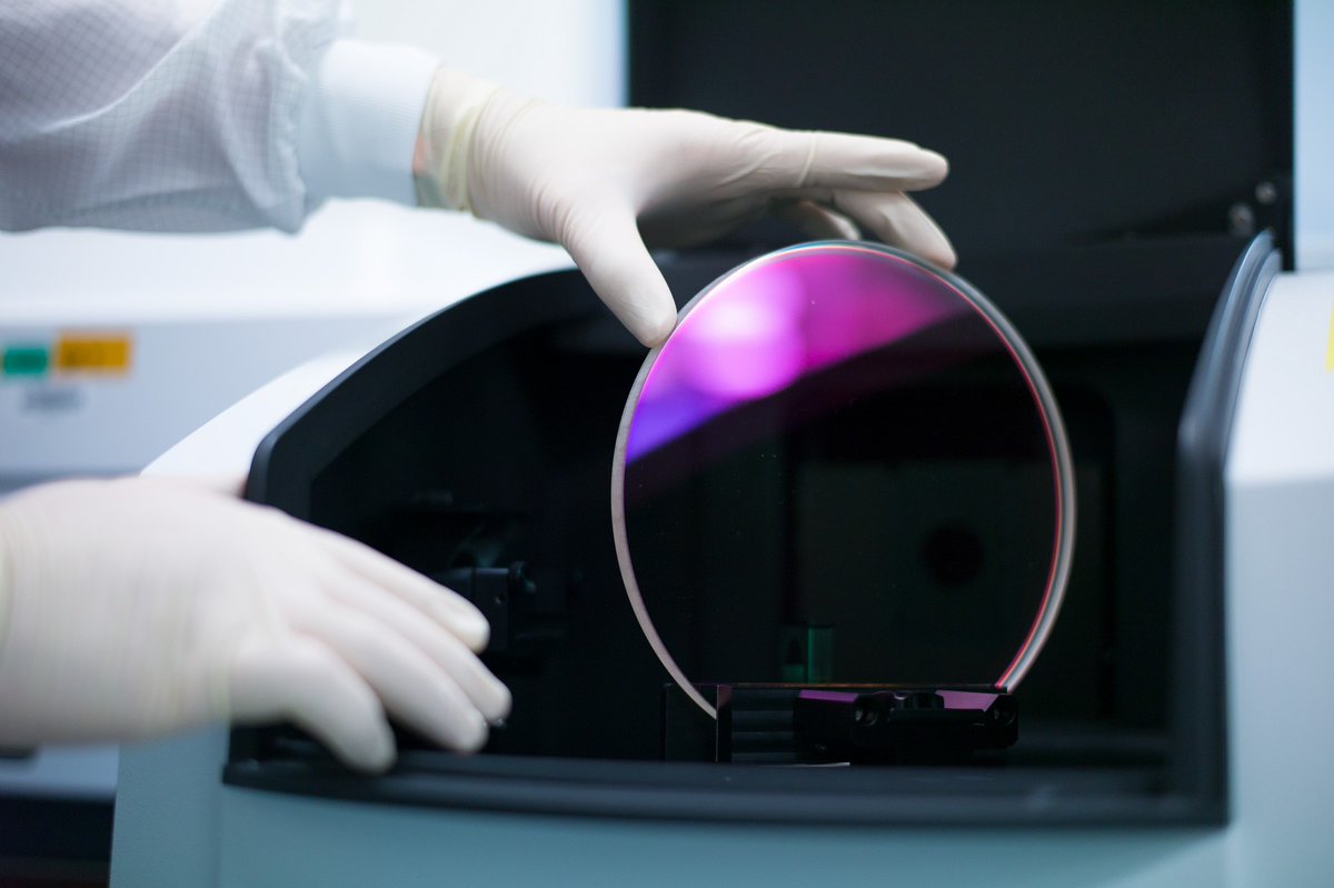 SAFRAN's tweet photo. 🔎 Focus on @SAFRAN Reosc, a world #leader in high performance #optomechanical systems.
💡Specialized in the design of #innovative instruments dedicated to #astronomy, #space, #defense and #laser industry for 80 years.
#spacegeek https://t.co/BL8x5bb3BD