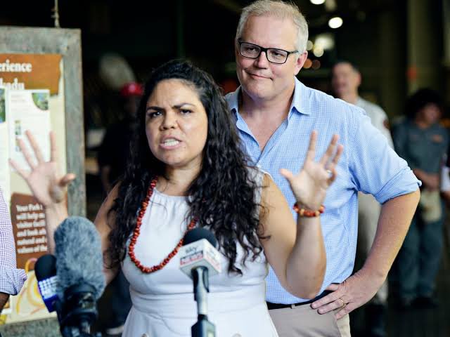 THROWBACK THURSDAY!
When Jacinta Price was happy to be used by that repugnant bully Morrison.
This picture makes me physically ill.🤮
#VoteYes #VoiceToParliament #auspol #LNPToxicNastyParty #FirstNations #LNPCorruptionParty #MurdochGutterMedia