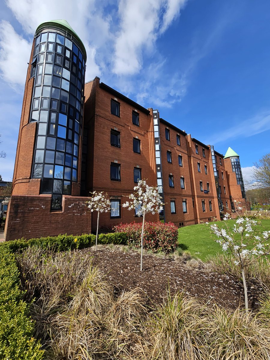 University of Strathclyde tweet media