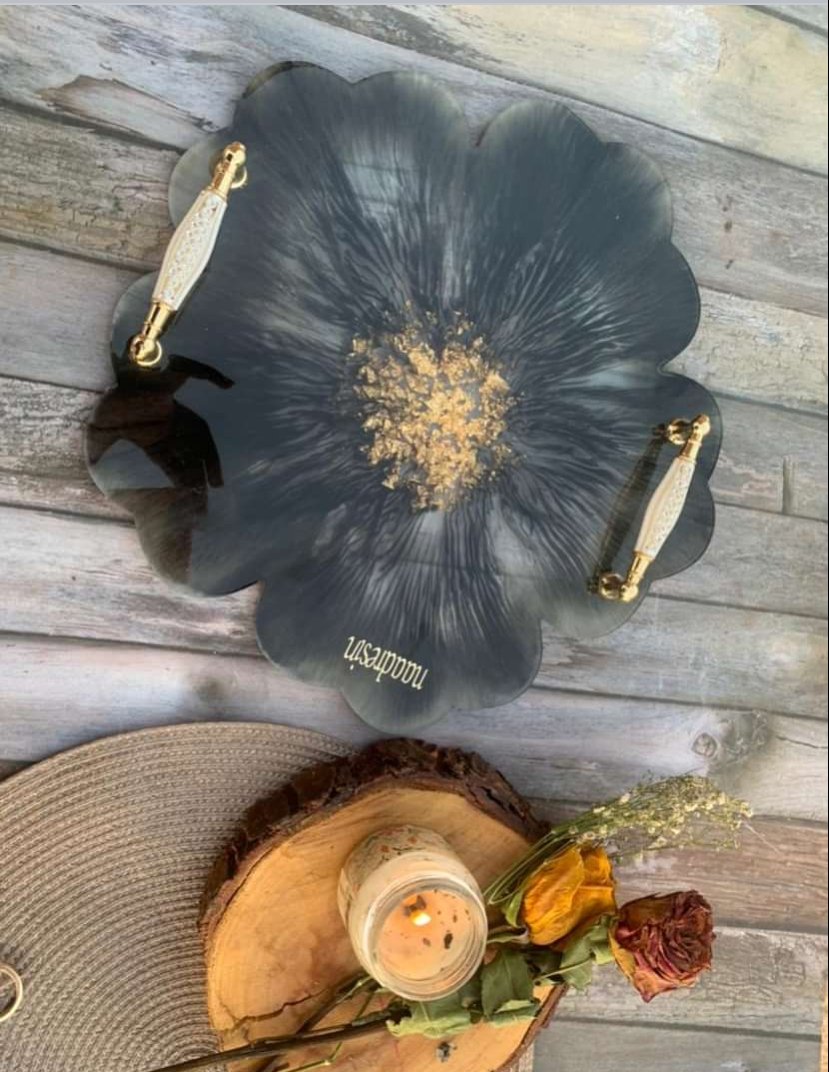 naadresin's tweet photo. Tray 
Diameter 35 cm 
Handmade 
Processing 10 days 
#naadresin https://t.co/DntaGI9CQn