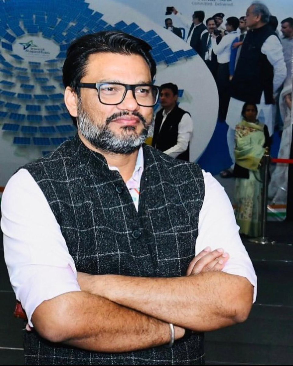 manishsaini96's tweet image. जिस चीज़ में दिल लगे, उसमे अपनी जान लगा दो .....
#StayFocused #WorkOnYourSelf
@_lokeshsharma