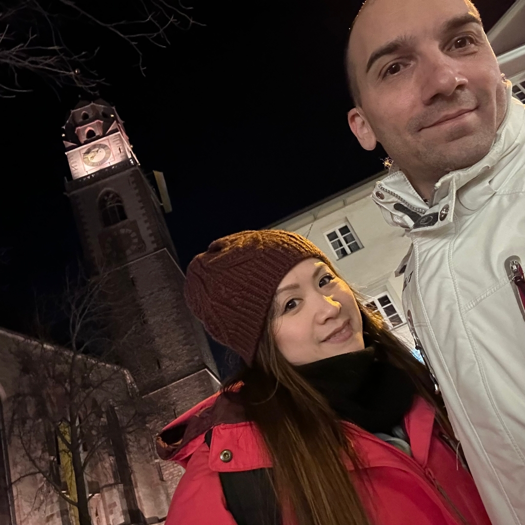 EnricoMBMusic's tweet photo. Dovremmo imparare dalla neve a entrare nella vita degli altri con quella grazia e quella capacità di stendere un velo di bellezza sulle cose. 
(Cit Don Cristiano Mauri). ❤️ ❤️ ❤️ 
#enricomariabatassa #enricomariabatassamusic #embmusic #enricomariabatassaprojects #musica #mus… https://t.co/Hon8EDowr1