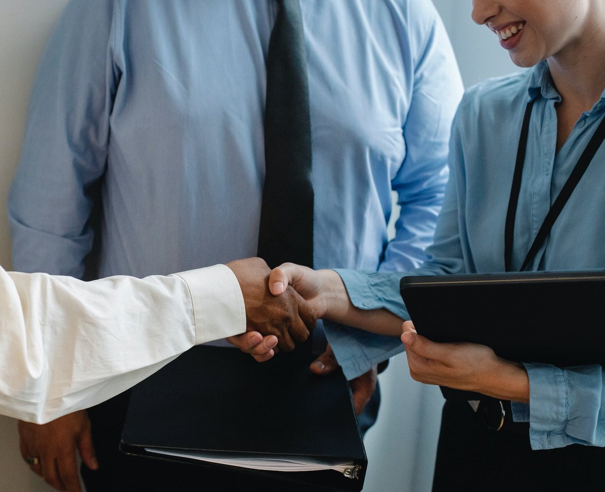 BWTLawEpsom's tweet photo. You get a highly efficient team with strong and longstanding knowledge of the local area when you work with @BWTLaw_Epsom! Get in touch today. #Epsom #Solicitors https://t.co/ZBq3AYWUNC https://t.co/EmPU9ufbMh
