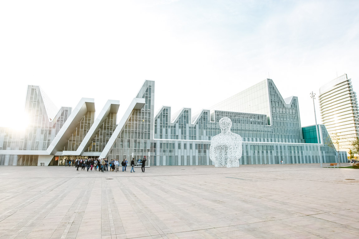 AsocFeriasEsp's tweet photo. 🦷️ @FeriaZaragoza  será sede de @socesociedad 2023, la mayor cita anual de la odontología digital.

ℹ️ Más info: https://t.co/VgmJbeQcOX

#SOCEZaragoza2023
#AsocFeriasEsp #ferias #PasiónPorLasFerias #Exhibitions #NosVemosEnLaFeria https://t.co/HINAKS54so