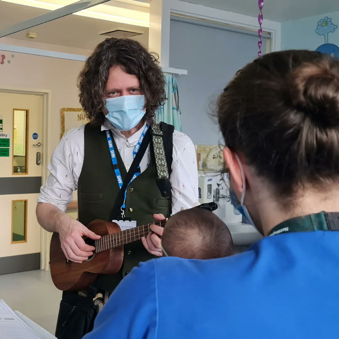 It's not just the patients that interact with our music, it's the staff too! 🎶