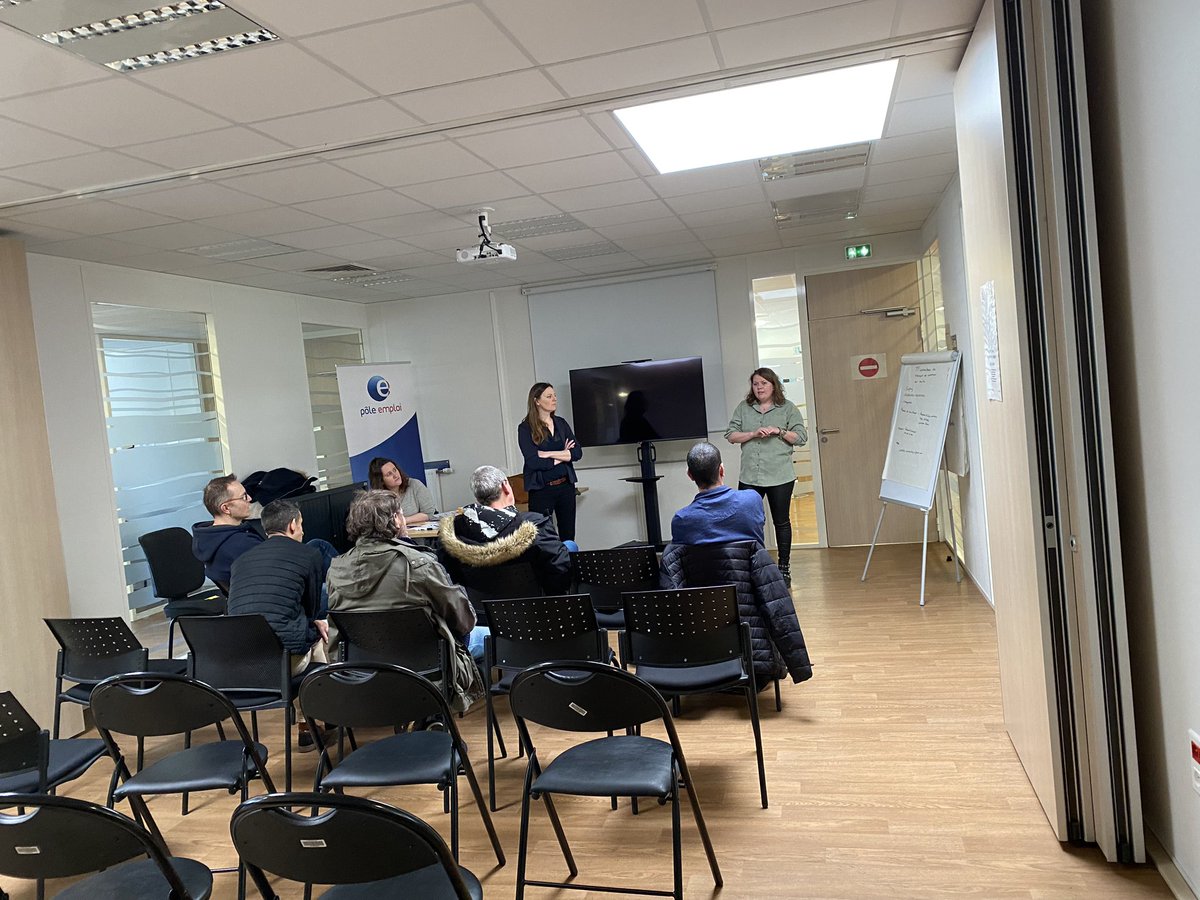 🚍Hier #aftral et #supplay présentaient la POEC transport de voyageurs 🚌 à l’agence #polemploi de #seclin. 
✅ 2 entretiens à venir 
🗓️ prochaine réunion d’information en juin.
#onestlàpourvous 
#transport