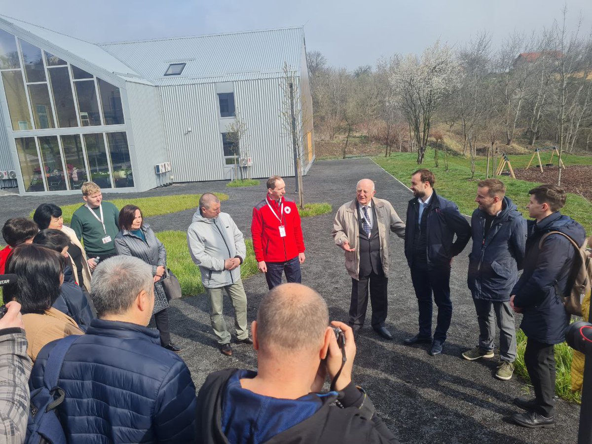 UA_Communities's tweet photo. Mayors and managers of medical institutions of 14 Ukrainian municipalities participated in the "Residence of Mayors" in Lviv to learn from the city's experience in building a rehabilitation ecosystem. https://t.co/8TeTDXNSbY