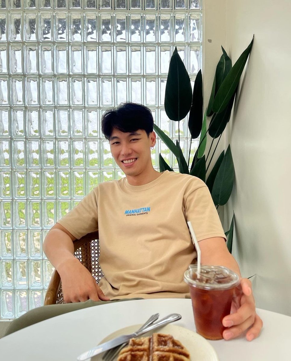 plapodd_fanclub's tweet photo. สงกรานต์ไม่สาดนำ้ได้มั้ย 
อยากสาดความรักใส่พี่ป๊อดค่าาา 💦

IG : plapodd
@plapodd
#PlapoddSuphakorn 
#เป็ดน้อยของป๊อด https://t.co/2BTGkZU3SH
