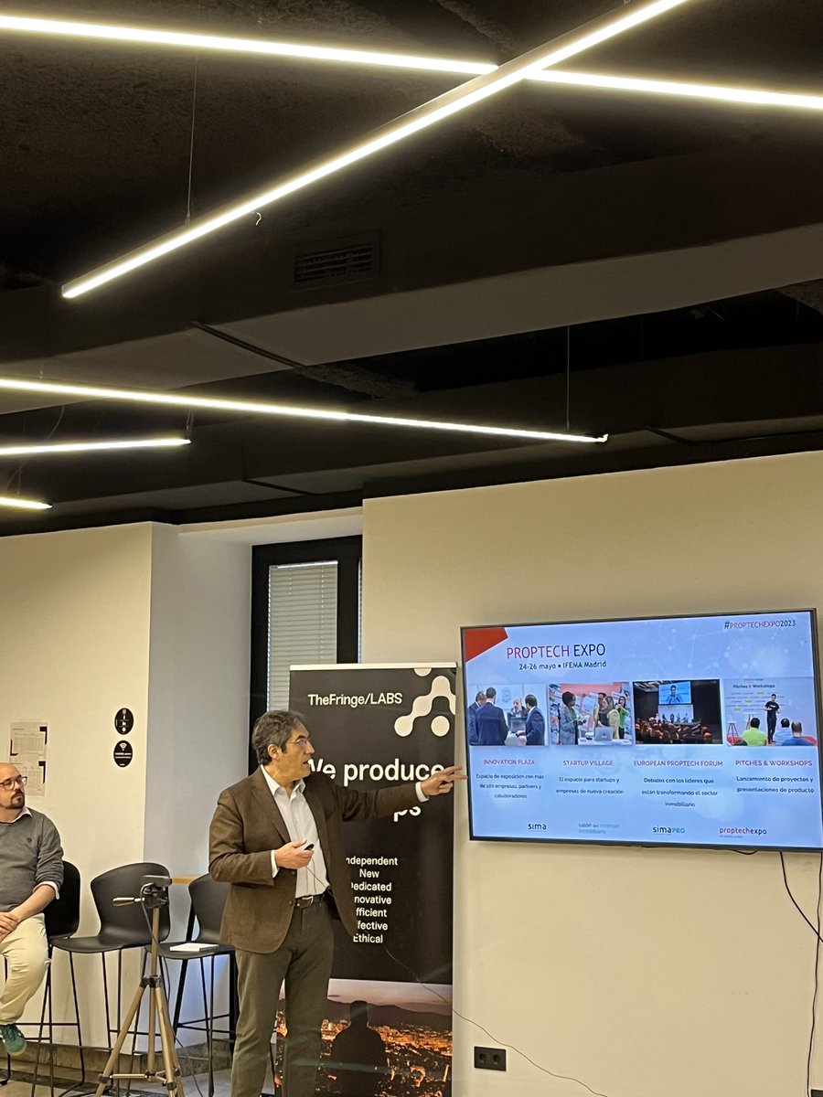 Presentación de <a href="/PROPTECH_EXPO/">PROPTECH EXPO</a> (24-26 May) a cargo de @eloy_bohua en los #ProptechThursdays de <a href="/TheFringeLABS/">TheFringe/LABS</a> 
Muchas gracias por la oportunidad <a href="/DavidHueso/">David Hueso</a>