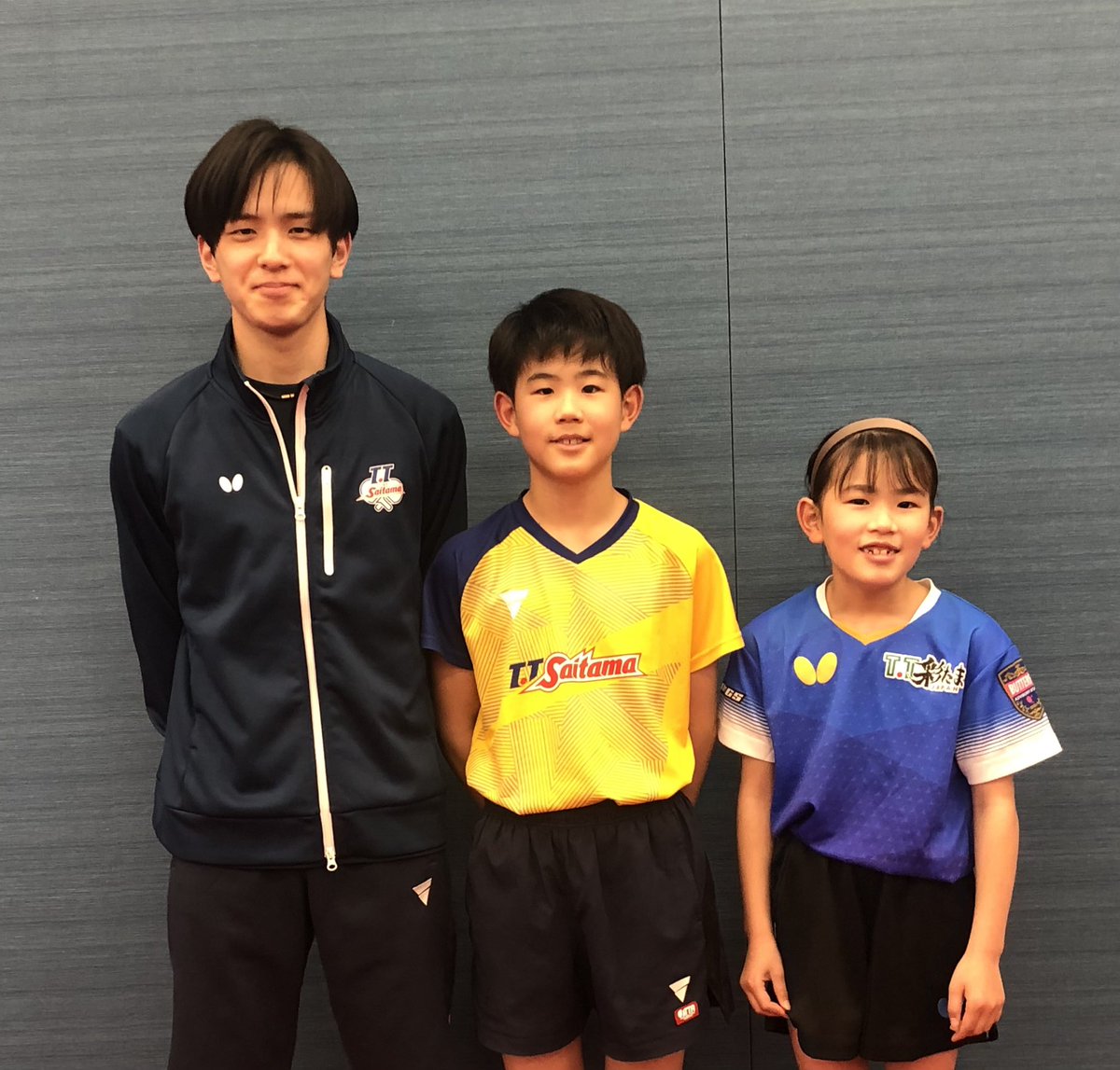 ttsaitamatakky1's tweet photo. 2023年4月発表のホープスナショナルチームに木方瑛介、木方菜々美が選出されました✨

また、強化スタッフに熊本コーチも選出していただきました‼️

将来五輪や世界選手権で活躍できるよう頑張りますのでご声援よろしくお願いいたします🙇

T.T彩たま卓球ステーションでのレッスンもお待ちしてます🏓 https://t.co/sy3L6Rh4Xm