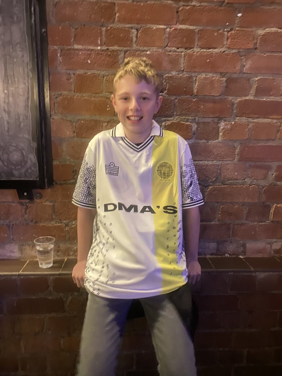 mrlcath's tweet photo. 1st live gig for my boy last night @dmasmusic @JohnnyTook1 @TommyODell9 @glittergraphixx @dmasmusic @engineshed amazing night! Thanks for a memory to last a lifetime 😍 https://t.co/BFRpXY7Z98