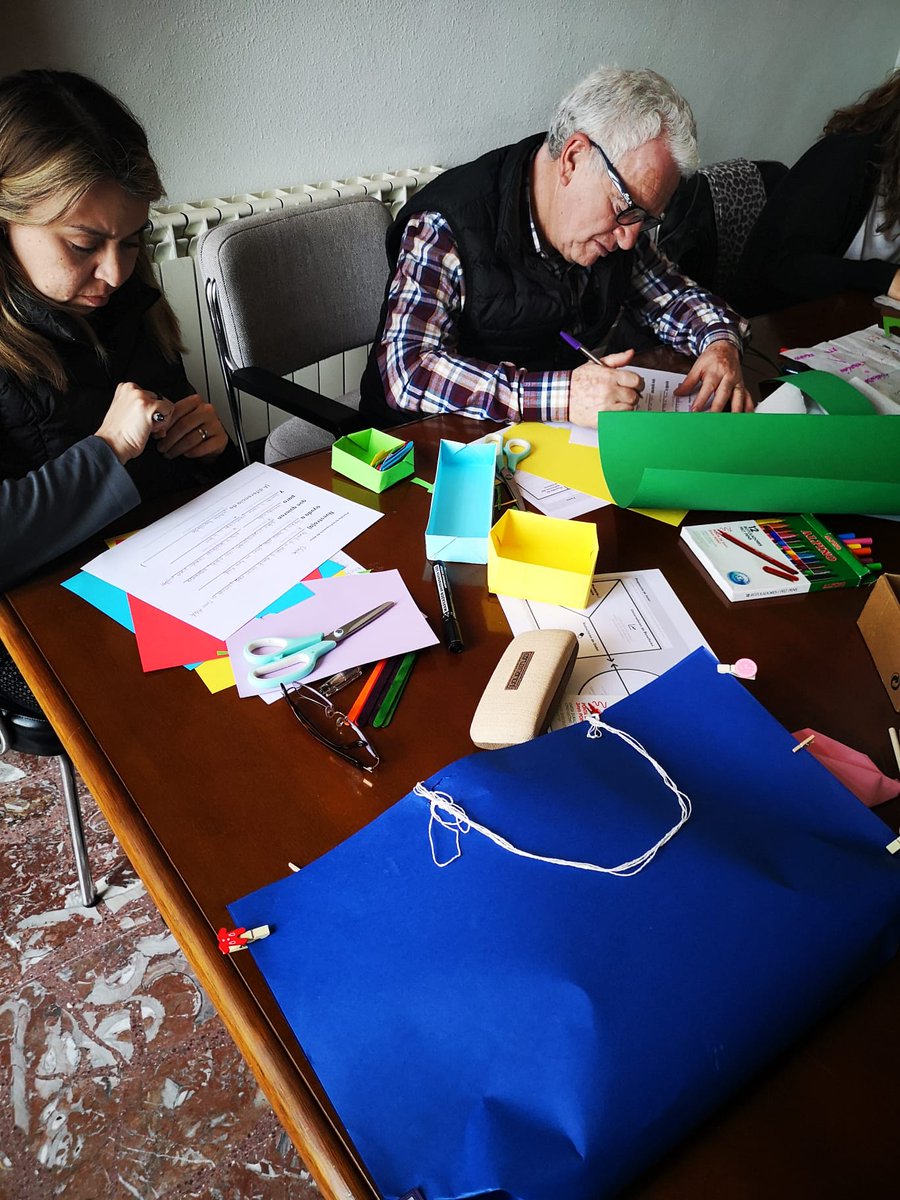 Esto no para. Ayer celebramos en Bargota la segunda sesión de prototipado del ecosistema de Sierra de Codés. Trabajamos tanto en iniciativas públicas como privadas, relacionadas con el urbanismo, la rehabilitación de viviendas, el turismo y actividades extraescolares.