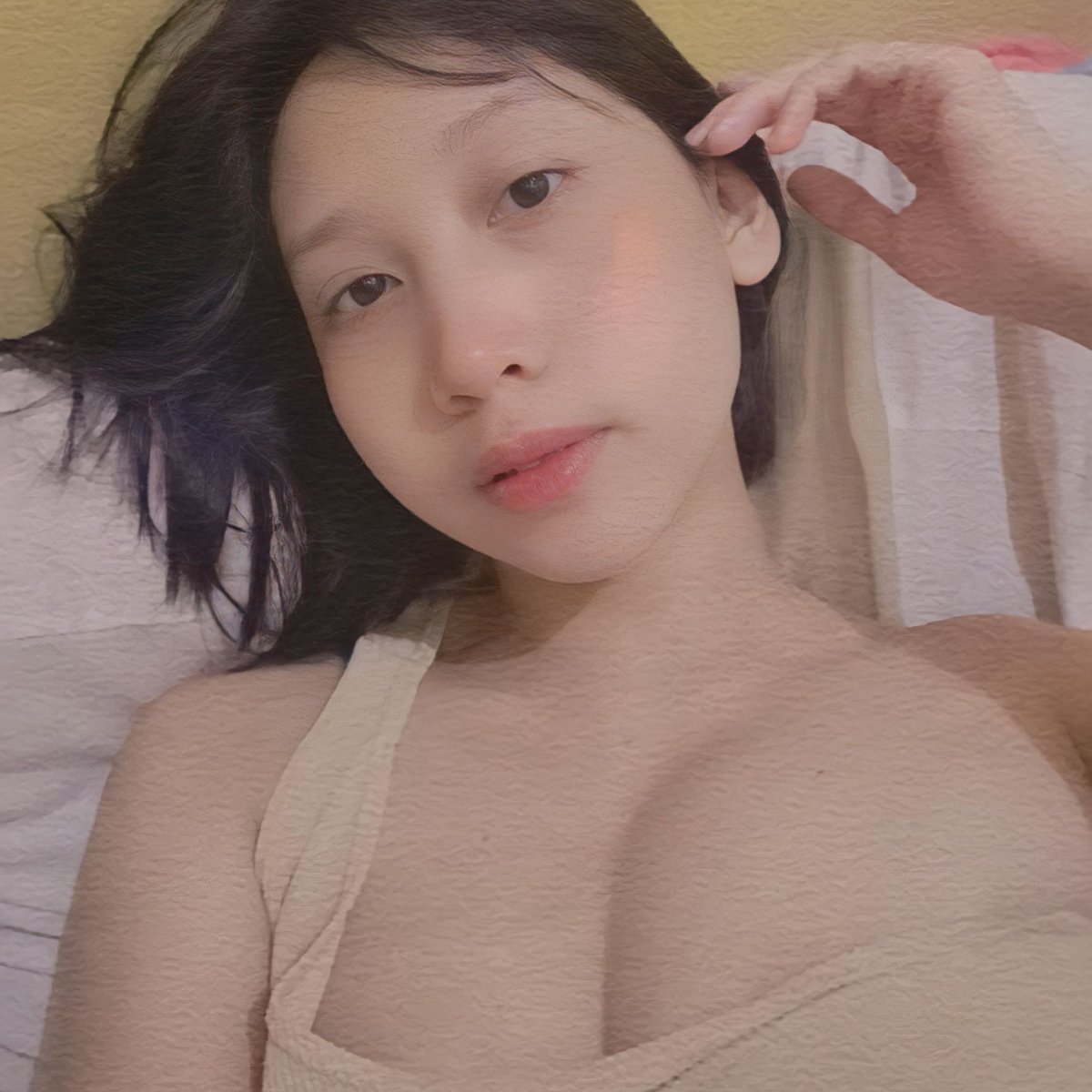 haliel_ellenaj's tweet image. Hehe