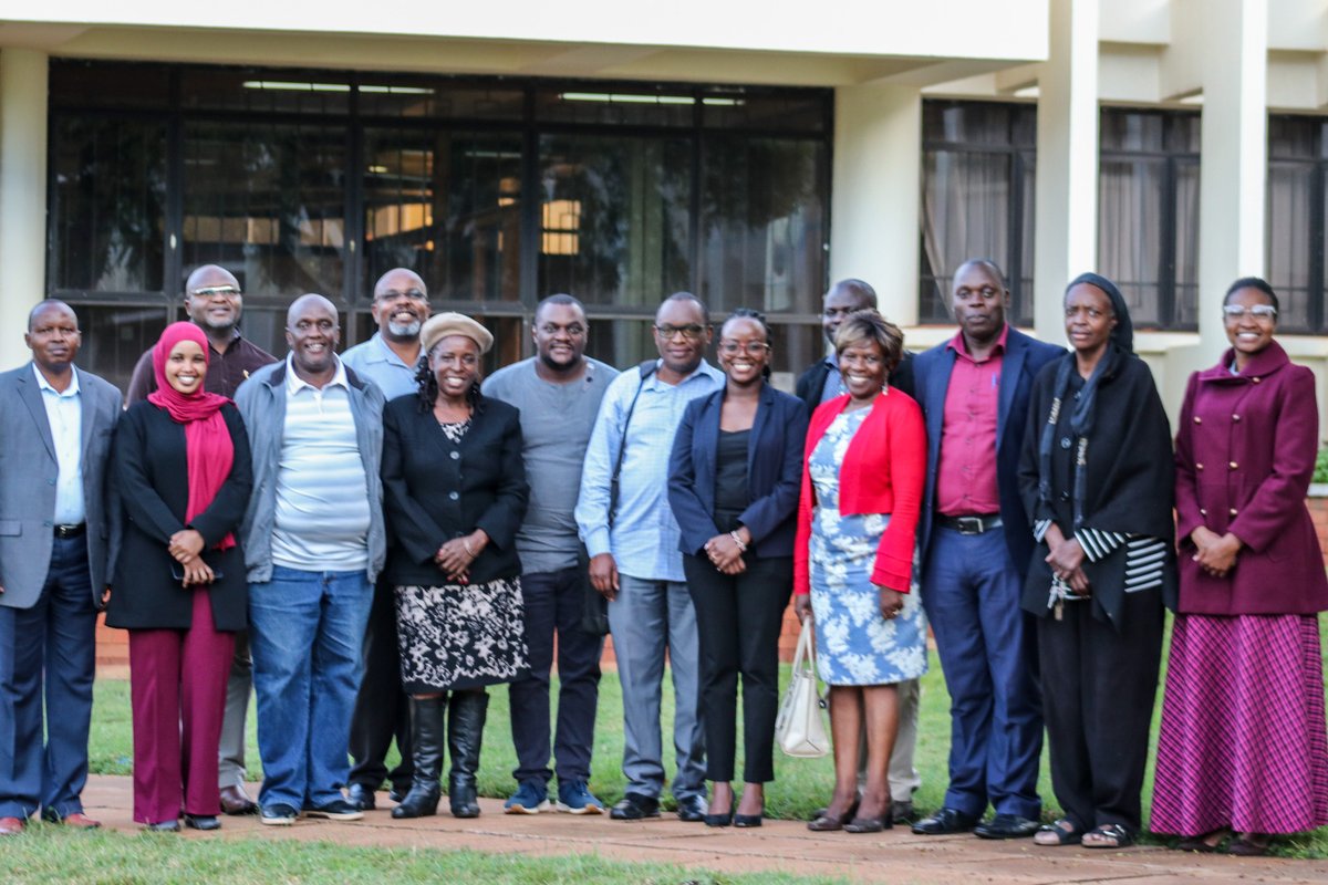 Just wrapped up a productive consultative meeting with the Kenya Agriculture &amp; Livestock Research Org  @KALRO 
Great to collaborate and strategize together towards our shared goals of transforming Kenya's #economy through Green Tree Commodities  #partnership #collaboration