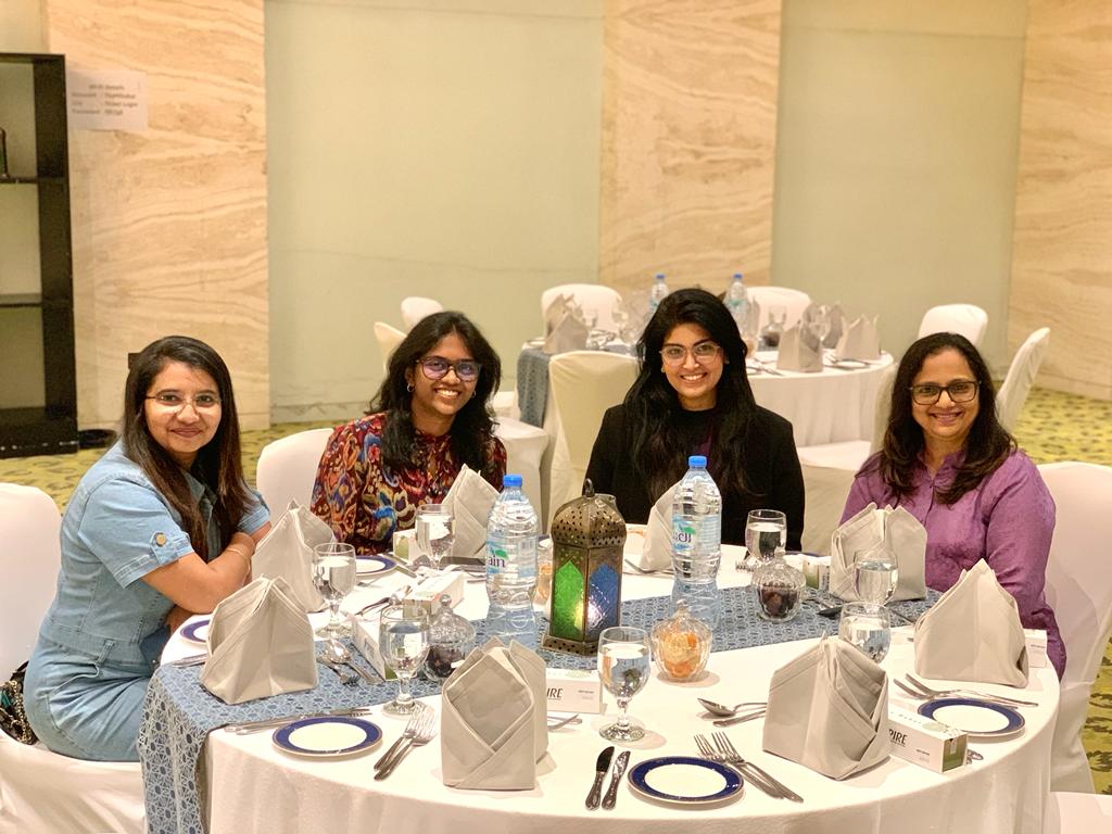 SpireSolutions's tweet image. A huge thank you to our awesome Channel Partners and Tech Partners for joining us in breaking fast and for a memorable night! Your presence was a cherry on top of an already delicious evening.

Let&apos;s keep the conversation going!

#IftarSuccess #NetworkingNinja #BusinessBites