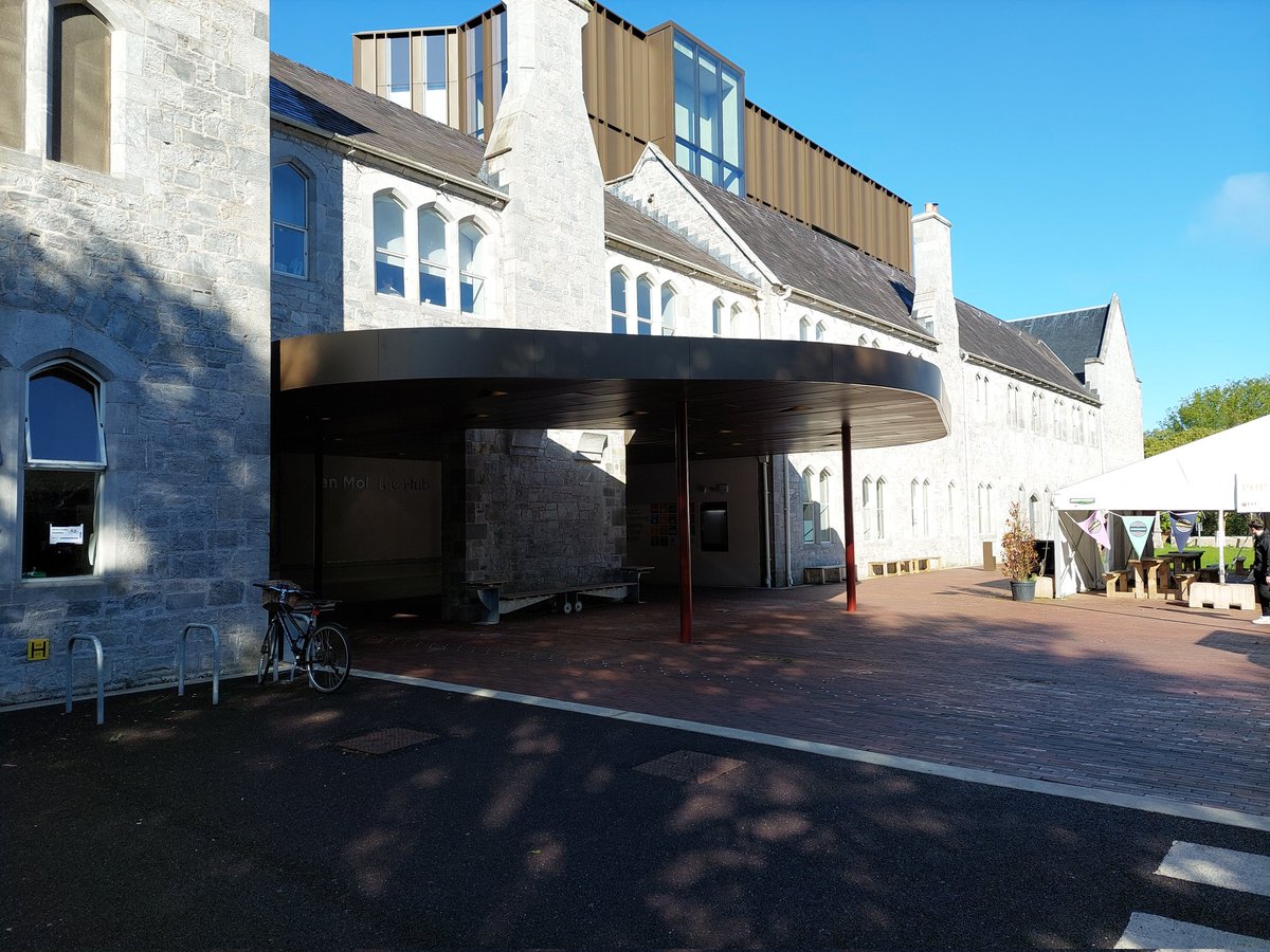 UCCBookends24 tweet media