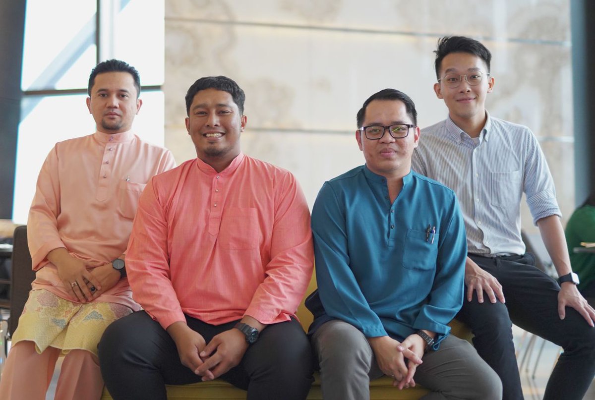 bsloffshore's tweet image. We are grateful to everyone who joined us and made this Iftar a memorable one. We look forward to future opportunities to host similar events.

Thank you for your continued support✨💐

#Iftar #BSLOilfieldServices #DNVContainers #OffshoreServices #OffshoreContainers