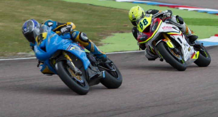 #ThrowbackThursday to a warm July day with Phil Wakefield and Josh Daley fighting it out and Josh (88) on his own
#BSB #MotoGP #Nw200 #IOMTT #PunksNotDead