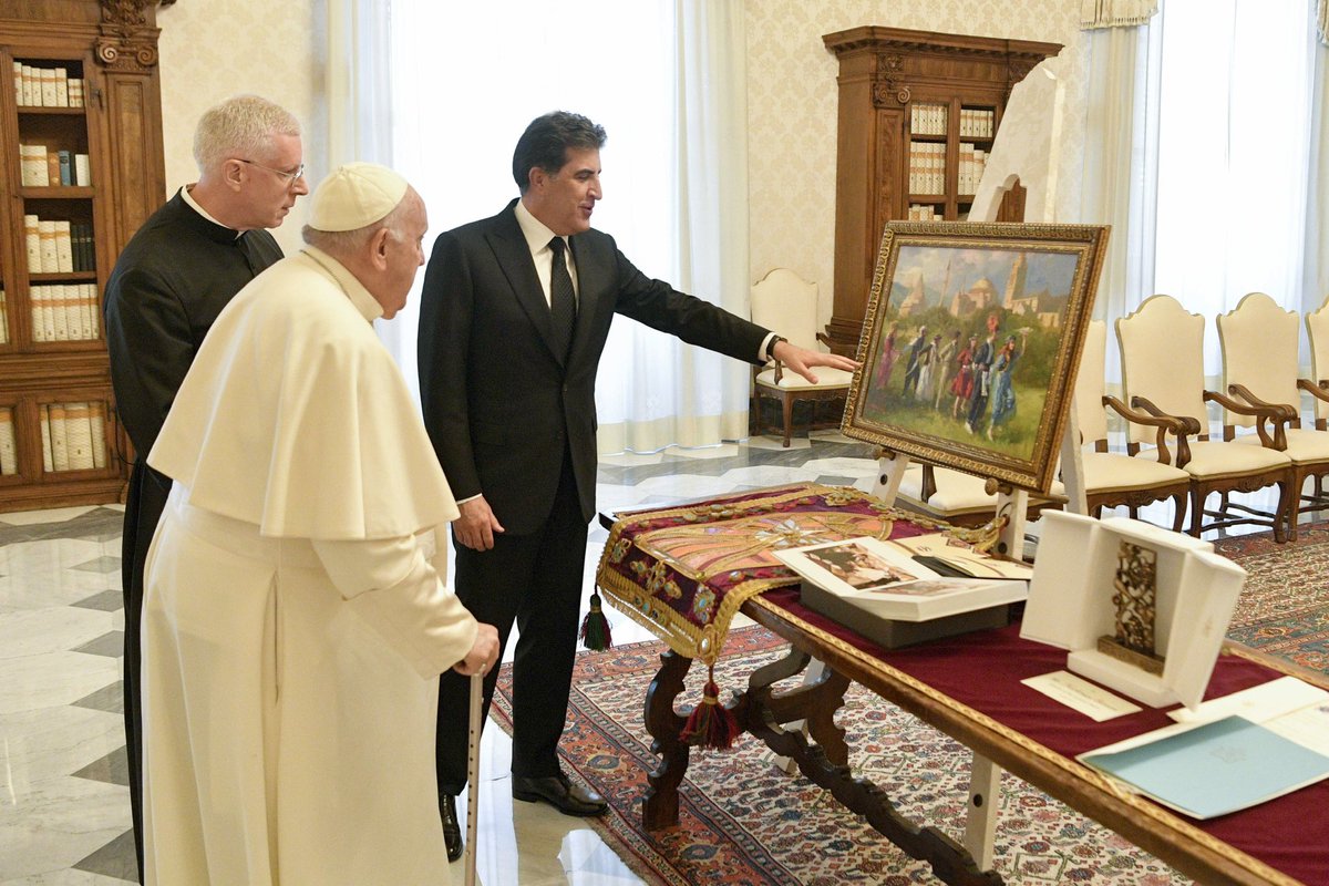 IKRPresident's tweet photo. I’m honored to meet Pope Francis today &amp; delighted to see His Holiness in good health. @Pontifex stressed the importance of preserving peace &amp; fraternity among Iraq’s communities. I reiterated my commitment to continue promoting peace &amp; coexistence in Kurdistan , Iraq &amp; beyond. https://t.co/1mnv4gzB3J